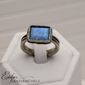 Opál köves gyűrű