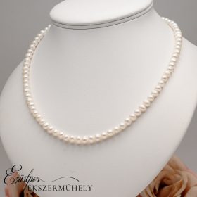 Ezüst tenyésztett gyöngyös nyaklánc
