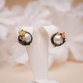 Ezüst fülbevaló gyöngyös