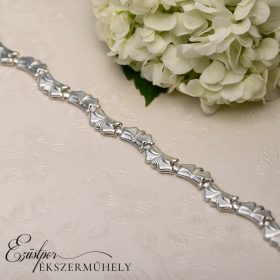 Ezüst hullámos karkötő