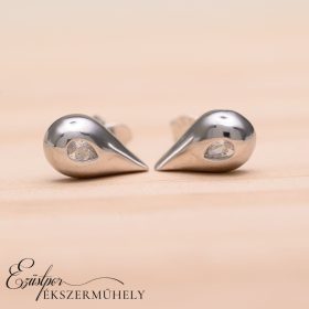 Ezüst csepp fülbevaló