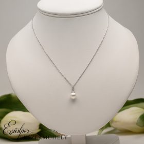 Ezüst gyöngyös nyaklánc