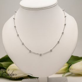 Ezüst gömbös nyaklánc