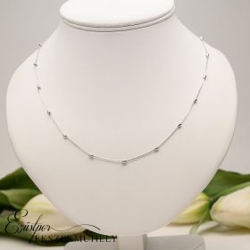 Ezüst cseppes nyaklánc