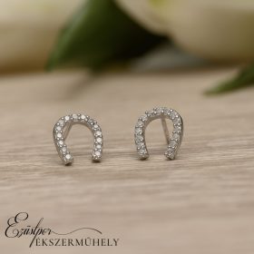 Ezüst patkó formájú fülbevaló