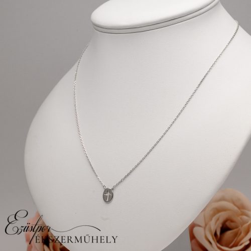 Ezüst nyaklánc kereszt medállal