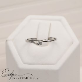 Arany gyémánt köves gyűrű