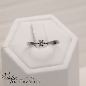 Arany gyémánt köves gyűrű