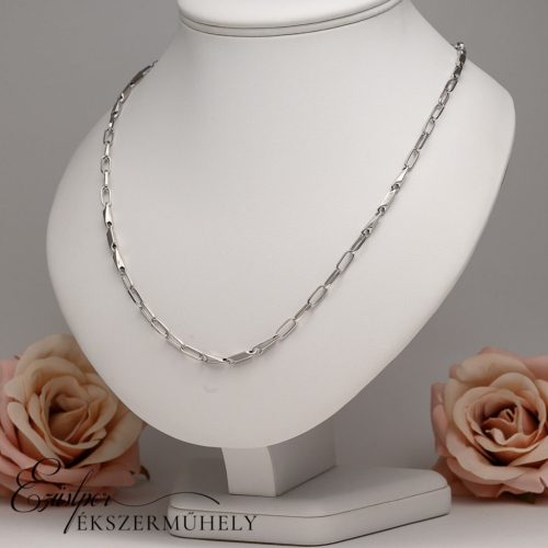 Arany baracca jellegű nyaklánc