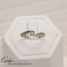 Arany gyémánt köves gyűrű