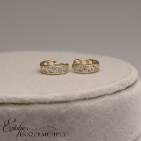 Arany cirkónia köves babafülbevaló