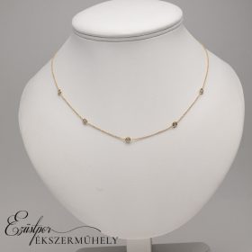 Arany nyaklánc cirkónia kövekkel