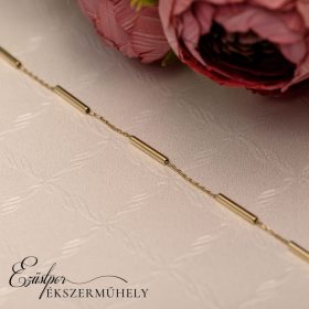 Arany pálcás karkötő