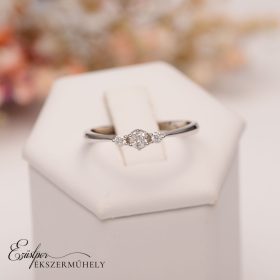 Arany gyémánt köves gyűrű