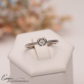 Arany gyémánt köves gyűrű