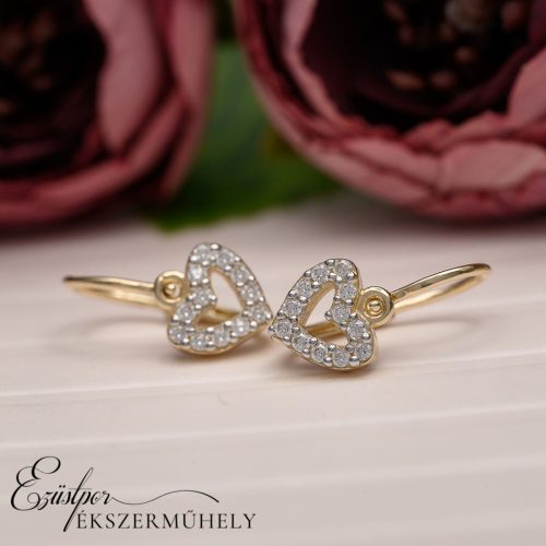 Arany szives babafülbevaló