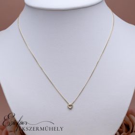 Arany nyaklánc szív medállal