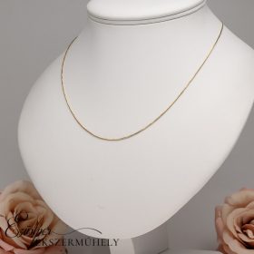 Arany kígyó nyaklánc