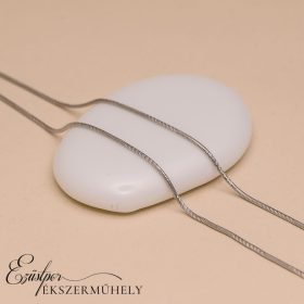 Ezüst kígyó nyaklánc