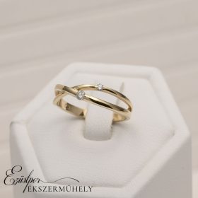 Arany gyémánt köves gyűrű