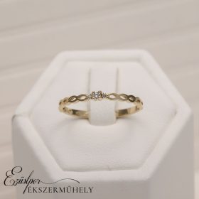 Arany gyémánt köves gyűrű