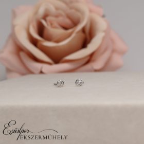 Arany gyémánt köves fülbevaló