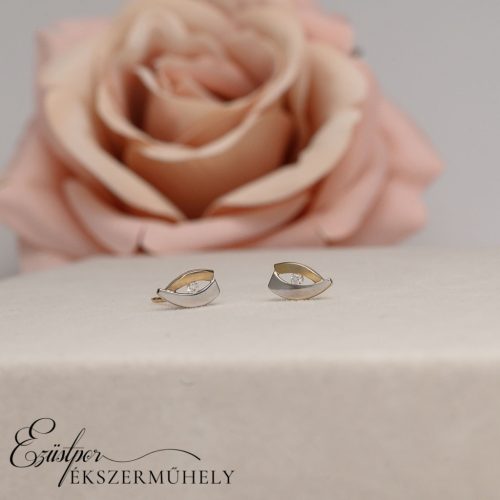 Arany gyémánt köves fülbevaló